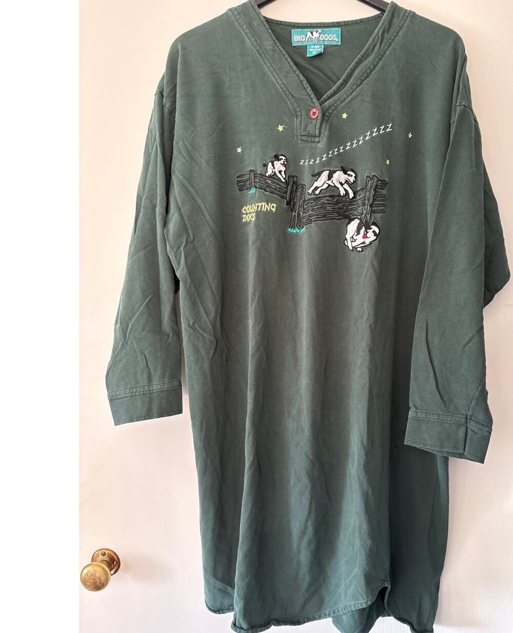Big Dogs Nightgown Sleep Shirt Vintage 90s L/XL Counting Dogs Embroidered